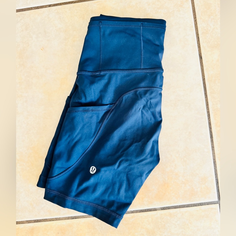 lululemon high rise Navy Bike Shorts